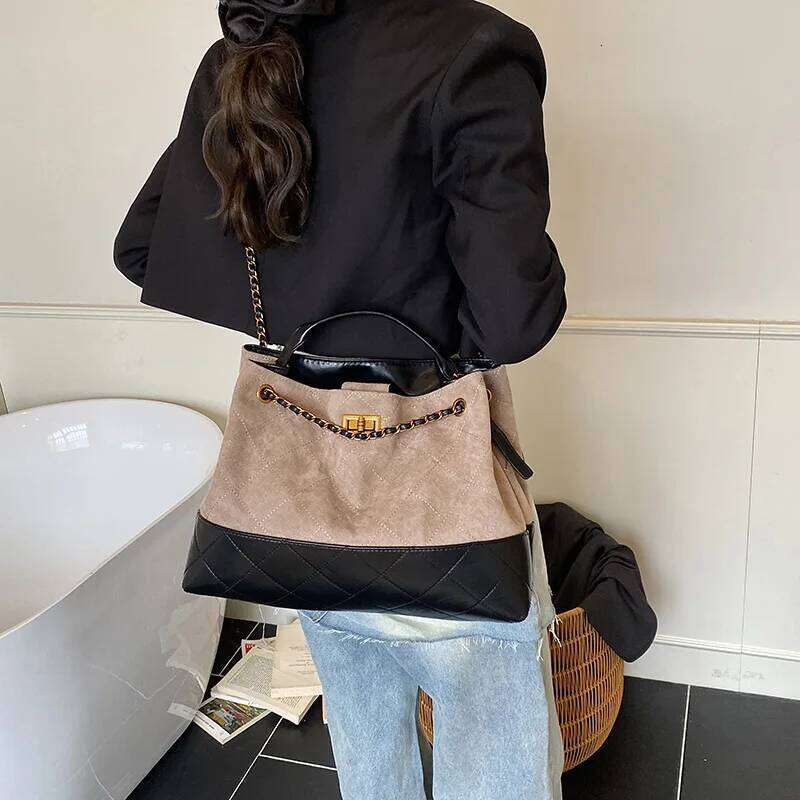 Hot Selling Women Colorblock Shoulder Bag Vintage Suede Leather Crossbody Purse With Chain Strap Trendy Underarm Bag Designer Bags