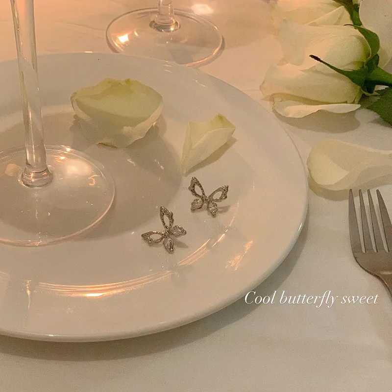 Summer Butterfly Stud Earrings for Women High Fashion Earrings 2022 New Earrings Jewelry Y250812