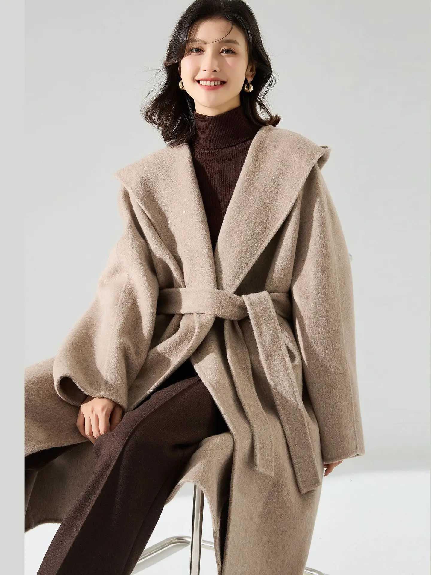 2025 Winter New High End Silk Cashmere Woolen Coat Women Long Hooded Bathrobe Solid Color Hoodie Elegant Wool Overcoat 15485 Z250813