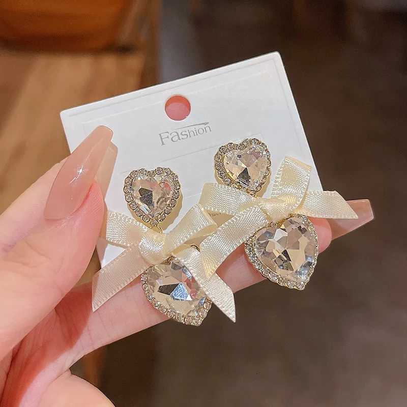 Sweet Heart Zircon Dangle Earrings for Women Elegant Romantic Bowknot Crystal Ear AccESSories Exquisite Fine Jewelry Gifts Y250812
