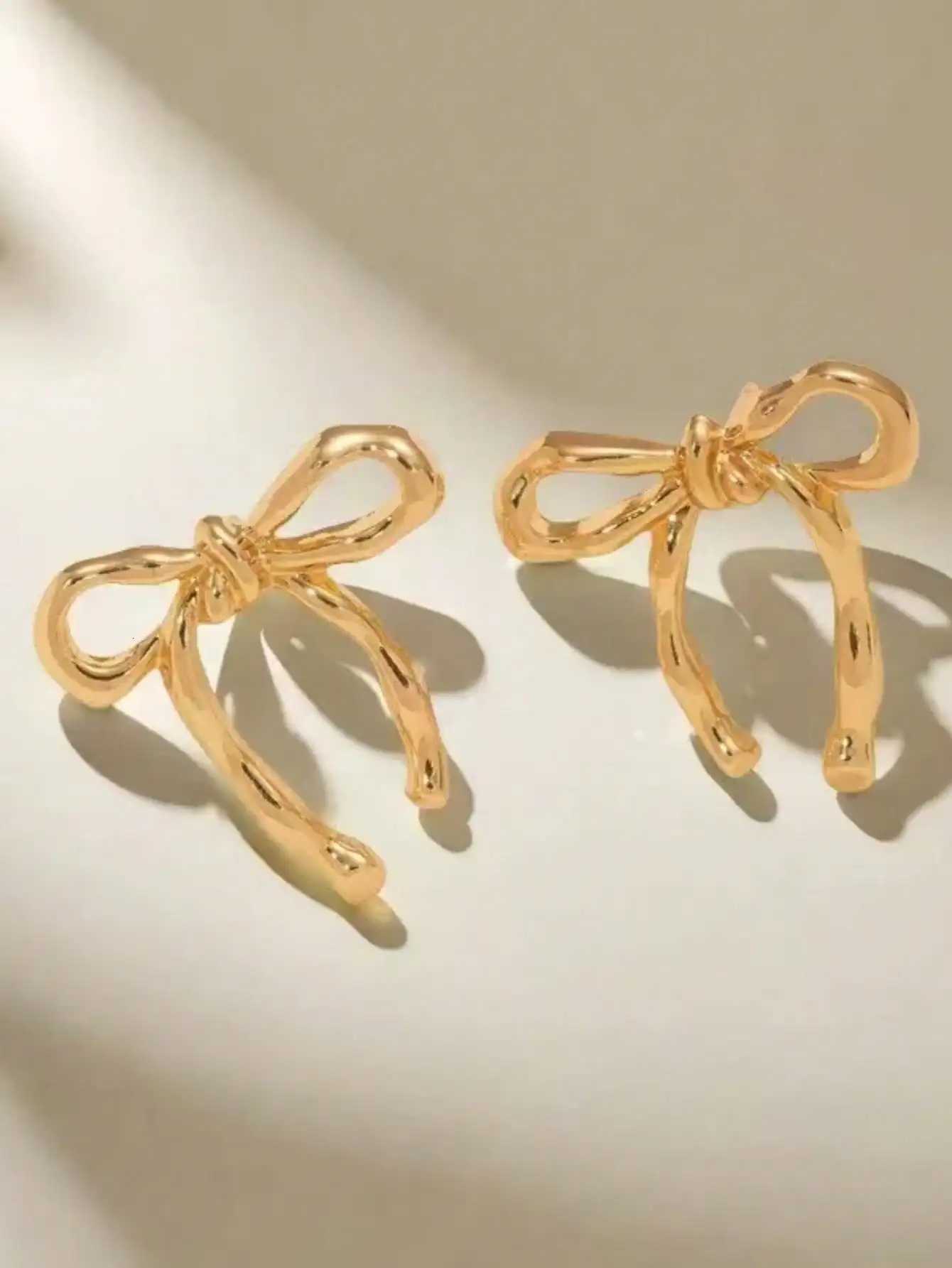 1 Pair Elegant Twisted Bow Knot Stud Earrings Simple Fashionable Everyday Accessory Y250812