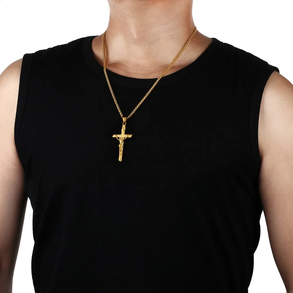 Diyalo Stainless Steel Crucifix Jesus Cross Pendant Necklace CSPB Exorcism St. Benedict Cross Necklace for Men Catholic Jewelry 250807