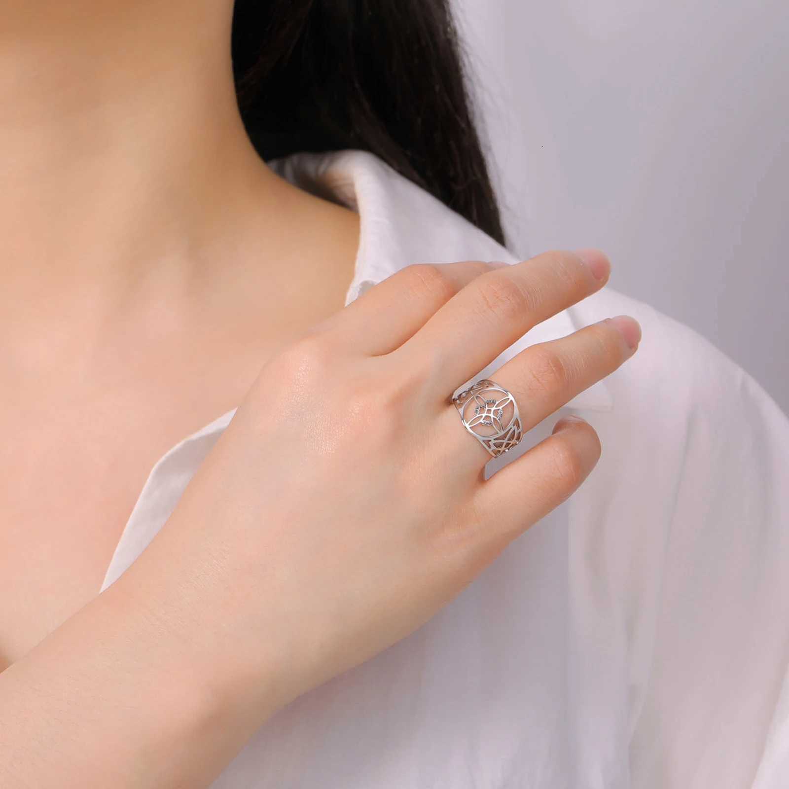 LIKGREAT Witch Knot Ring for Women Men Hollow Stainless Steel Finger Rings Celtic Vintage Amulet Protection Couple Jewelry Gifts W250812