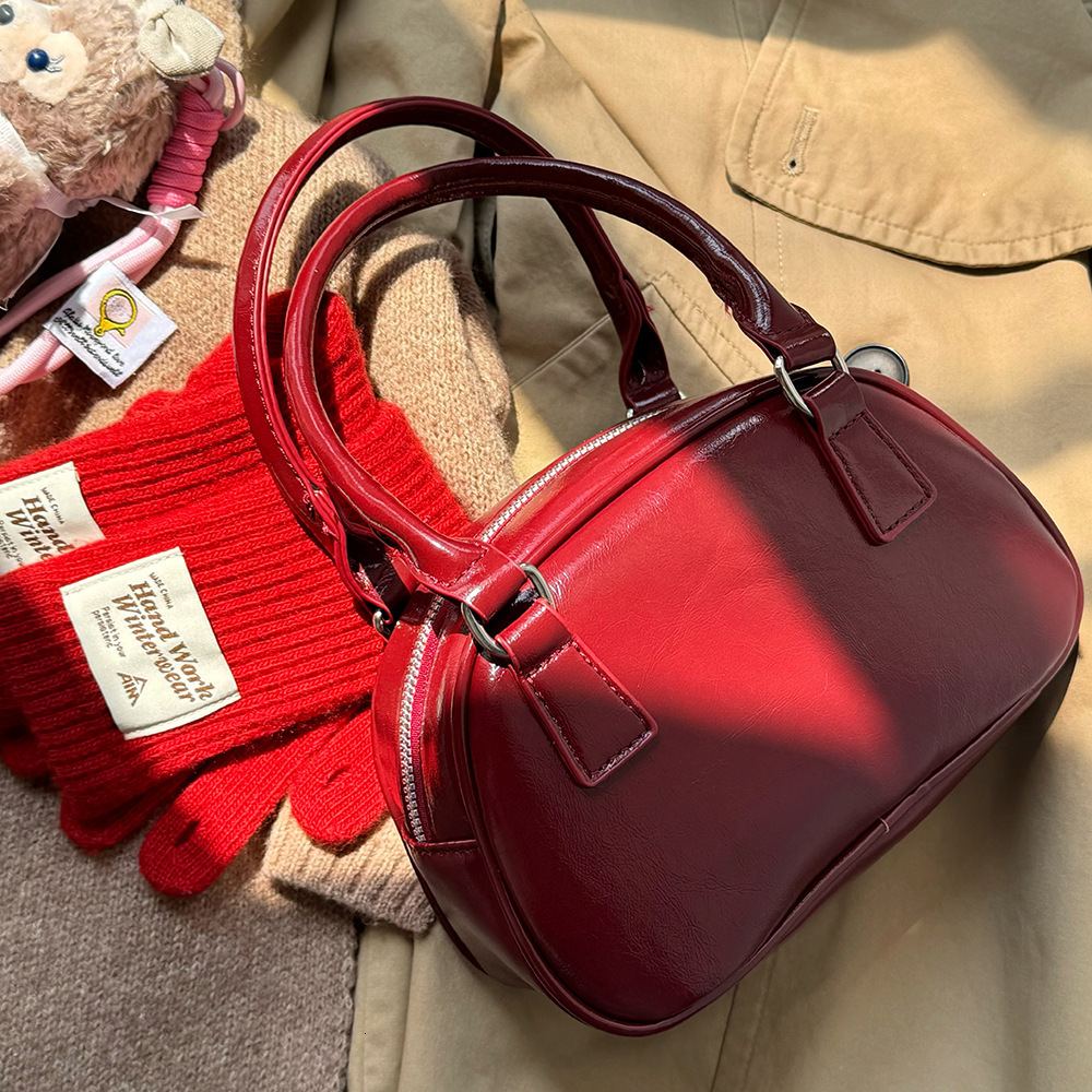 Red Autumn Winter Women Exquisite Korean Style Niche Design Handheld Bowling Versatile Crossbody Casual Small Square Bag ddmymarket