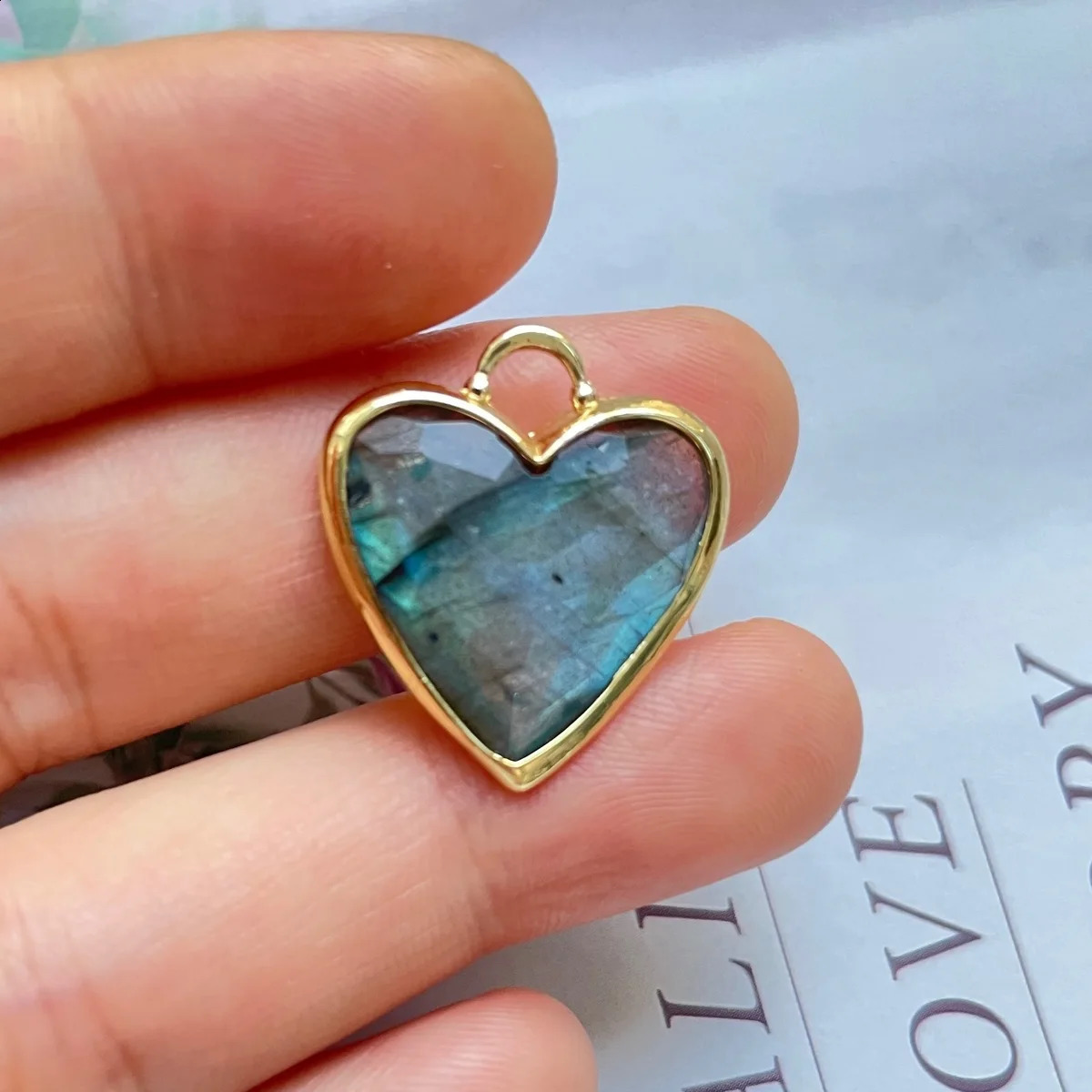 5pcs Gold-Plated Bezel Labradorite Amethyst Quartz Crystal Stone Heart Pendants for Earring Necklace Bracelet Jewelry Making 250807