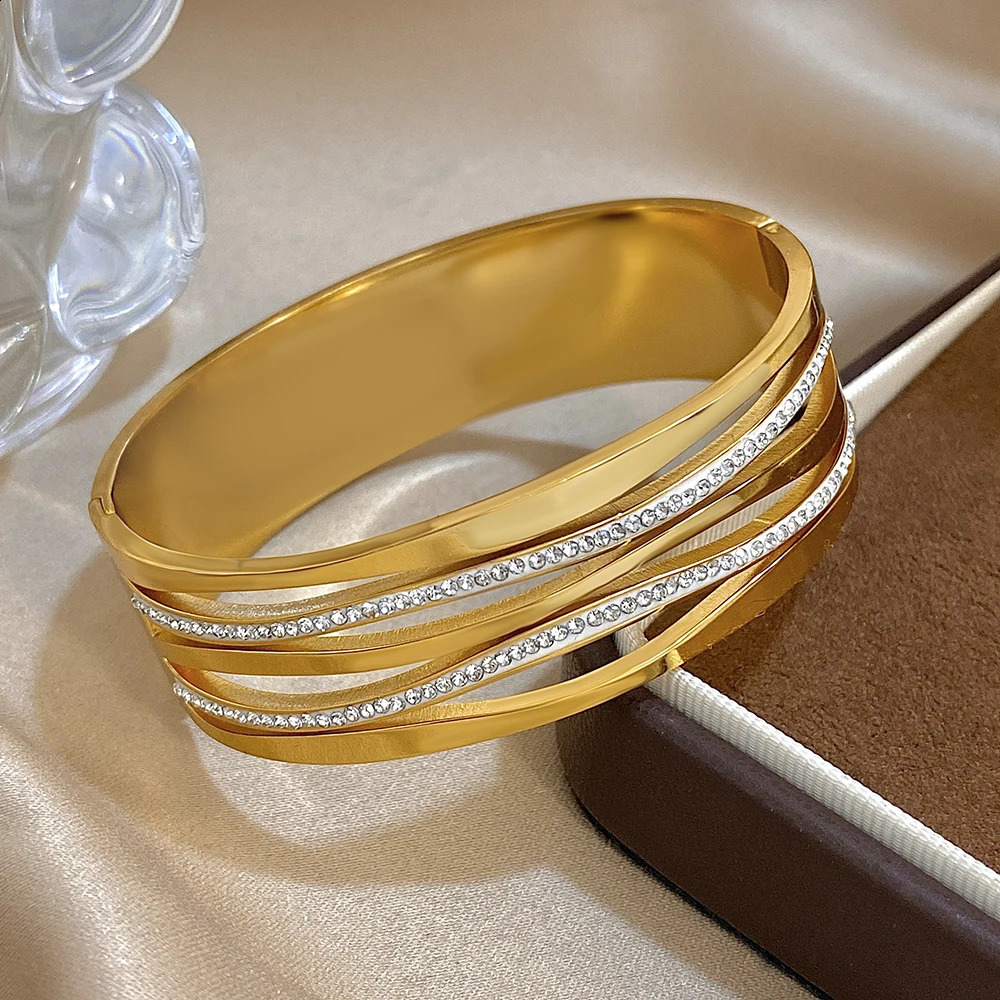 Freetry Multilayer Hollow Out Stainless Steel Wide Spring Bangle for Women Inlaid Zircon Open Bangle Bracelet Waterproof Jewelry 250812