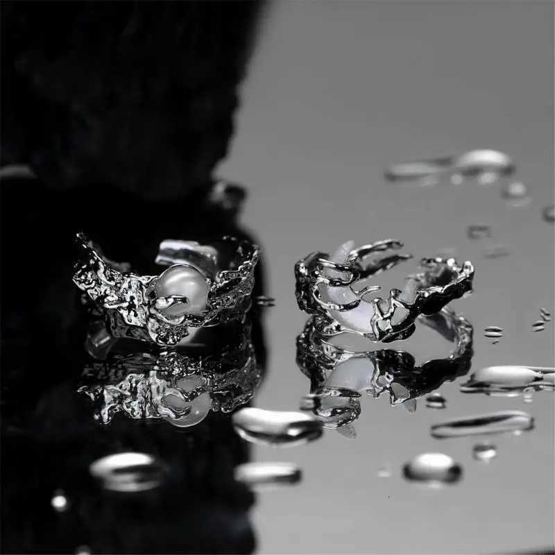 2pcs Irregular Sun Moon Ring with Small Texture Light Luxury Jewelry Personalized Versatile Cosplay DIY Props for Couple Gifts W250812