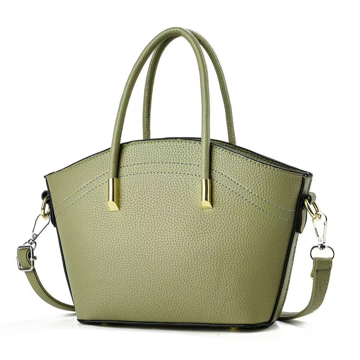 A Designer Bag With A Large Capacity Underarm Bag For Women, A 2025 Luxury Bag, A Retro Single-shoulder Bag, And A Multi-functional Crossbody Commutin