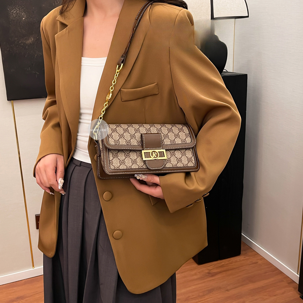 Free Shipping Chain Flap Color Blocked Gray Small Square Handbag 2025 New Women Designer Shoulder Crossbody Bag High-end Banquet Bag Money Bag Outdoor