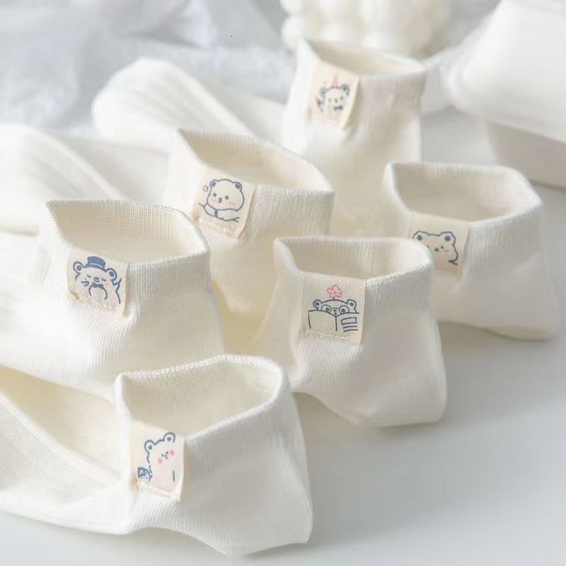Women with Fabric Label, Thin Pure White Short Internet Celebrity Socks, Cute Low-Cut Boat Socks for Summer