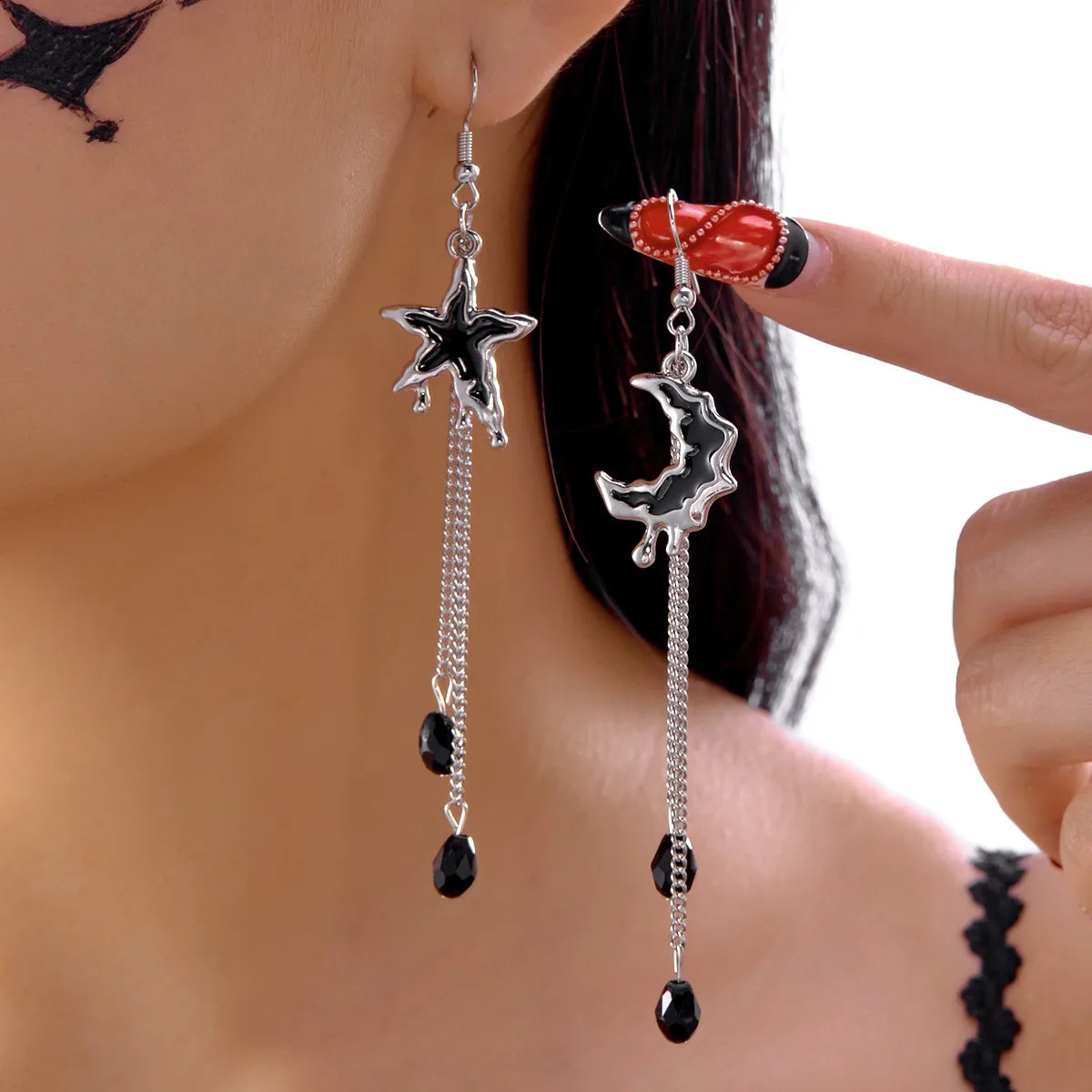 Vintage Gothic Star Moon Halloween Asymmetric Earrings Punk Ghost Skeleton Long Tassel Crytal Dangle Earrings Party Jewelry 250812
