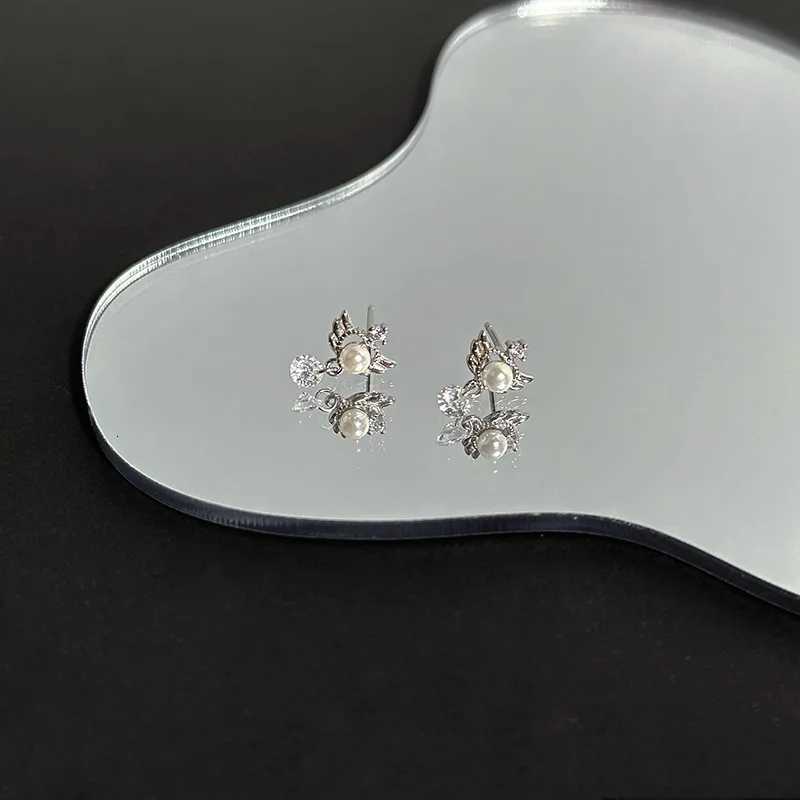 VOQ Minimalist Angel Wings Tassel Stud Earrings for Women Sweet Romantic Korean Jewelry Gift Earring Y250812