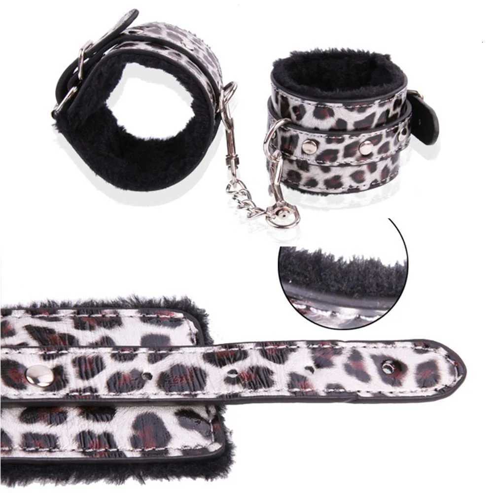 Leopard Flirt Handcuffs Bondage Boutique Furry Leather Soft Harness BDSM Game Sex Toys Wrist Ankle Restraints Slave Fetish XJ250813