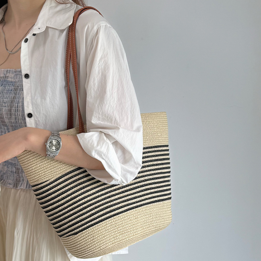 Women's Woven Bag Versatile Large Capacity New Commuting Vacation Tote Shoulder Beach Fashion ddmymarket