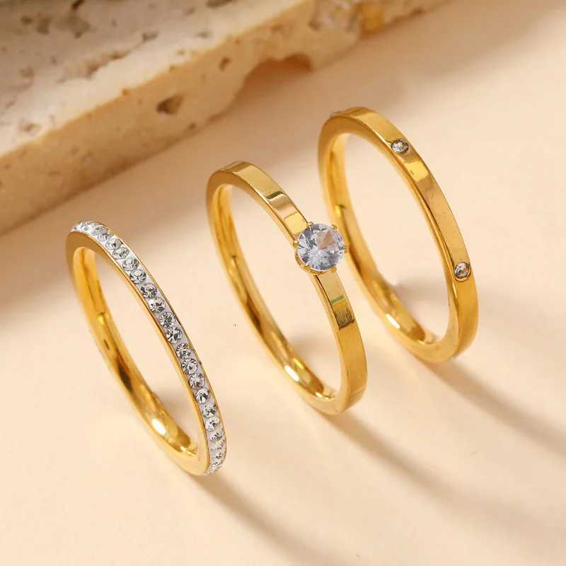 Luxury Stainless Steel Ring For Women Three-Piece Set Zircon Classic Fashion Finger Accessory Jewelry Female Gifts W250812