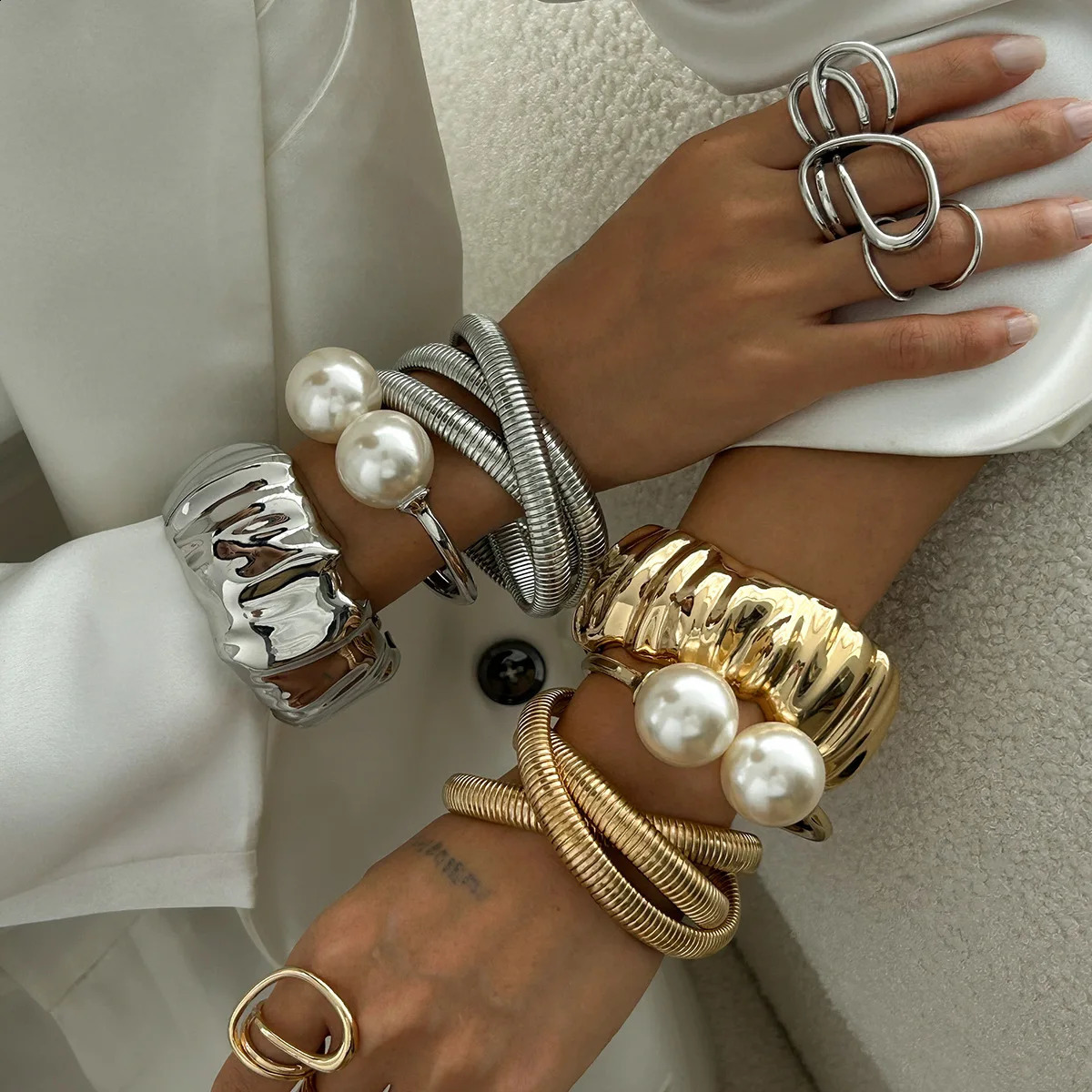 DIEZI 3 style Round Pearl Wide Cuff Bangles Bracelets Punk Multilayer Geometric Metal Spring Bangles Set For Women Men 250812