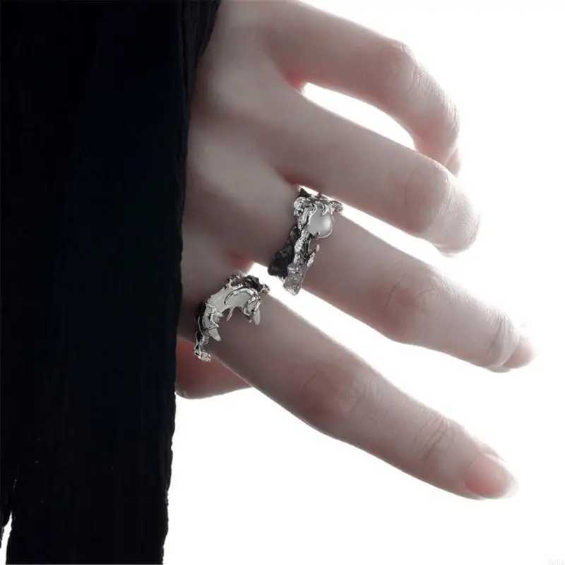 2pcs Irregular Sun Moon Ring with Small Texture Light Luxury Jewelry Personalized Versatile Cosplay DIY Props for Couple Gifts W250812
