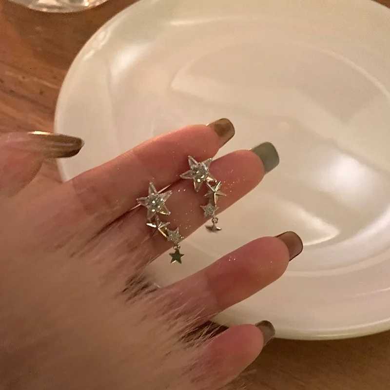 Shiny Zircon Star Tassel Earrings Women Korean Cute Elegant Pentagram Drop Earring Y2K Jewelry Wedding Y250812