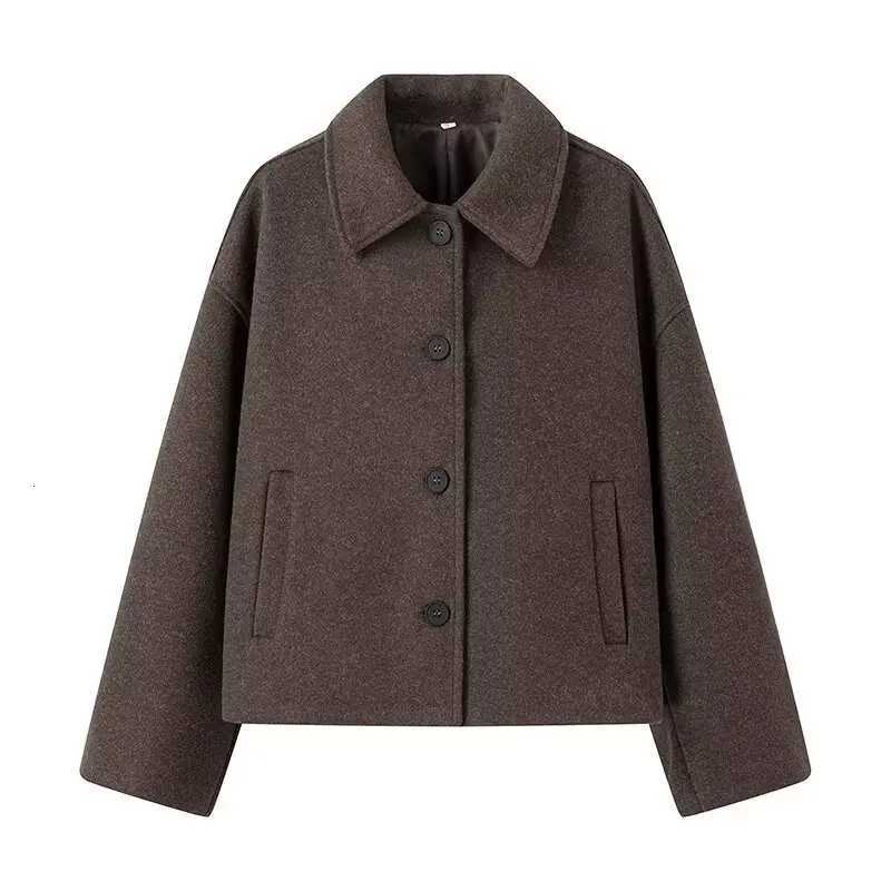 Autumn New Fashion Versatile Simple Lapel Woolen Jacket for Women Z250813