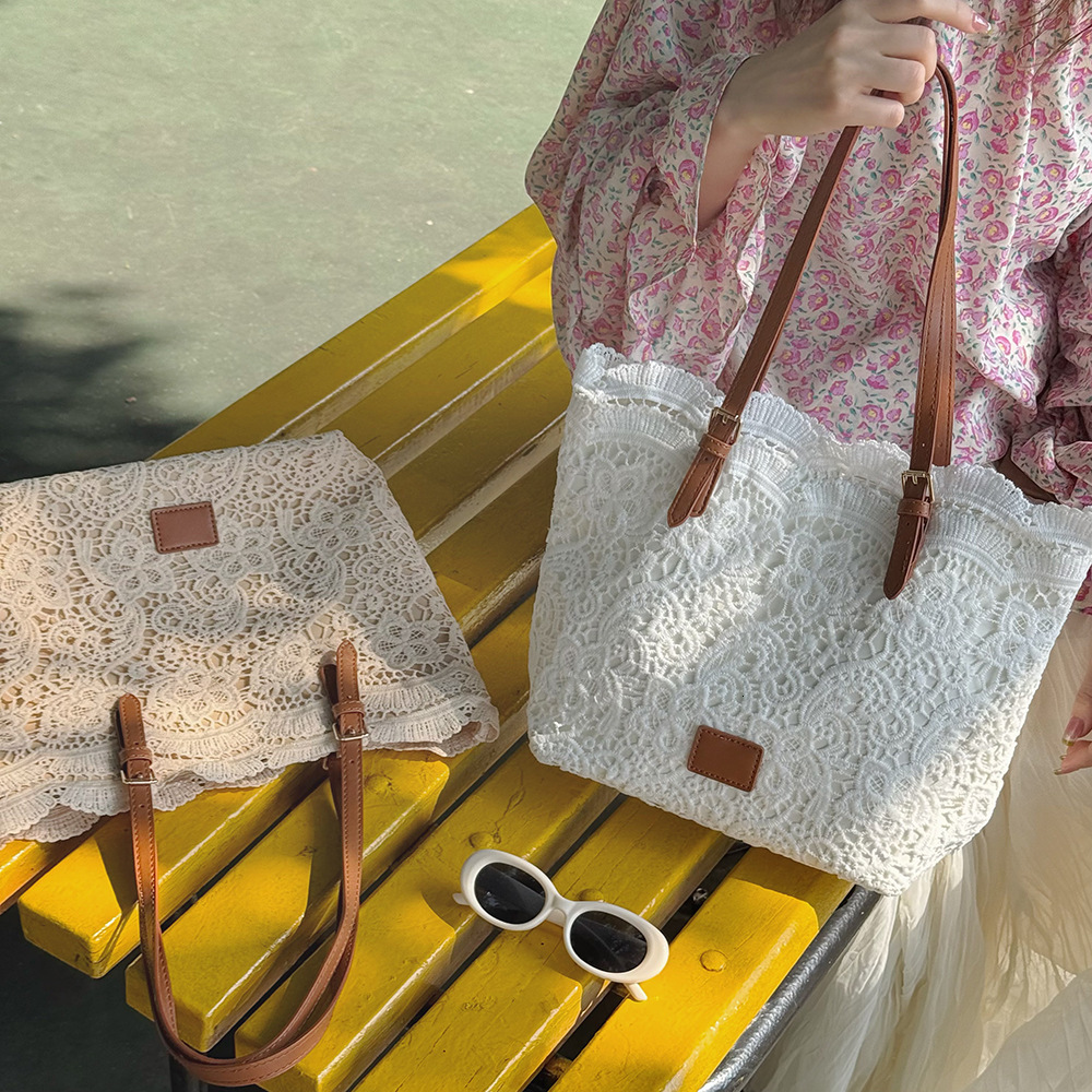 Lace Fairy Tote 2025 Large Capacity French Style Handbag Shoulder Travel Vacation Photo Beautiful Bag ddmymarket