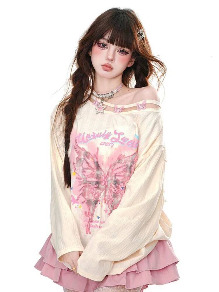 2025 street wear Bufferfly T-shirt women's loose hollow long sleeved retro T-shirt American sweet casual oversized design letter new top new desi