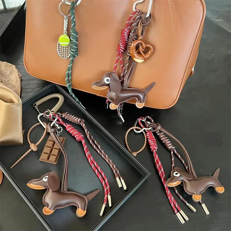 Sausage Dog Bag Charm Keyring PendantDachshund Handbag Purse Hanging Decoration Ornament Woven Keychain Accessories 250811