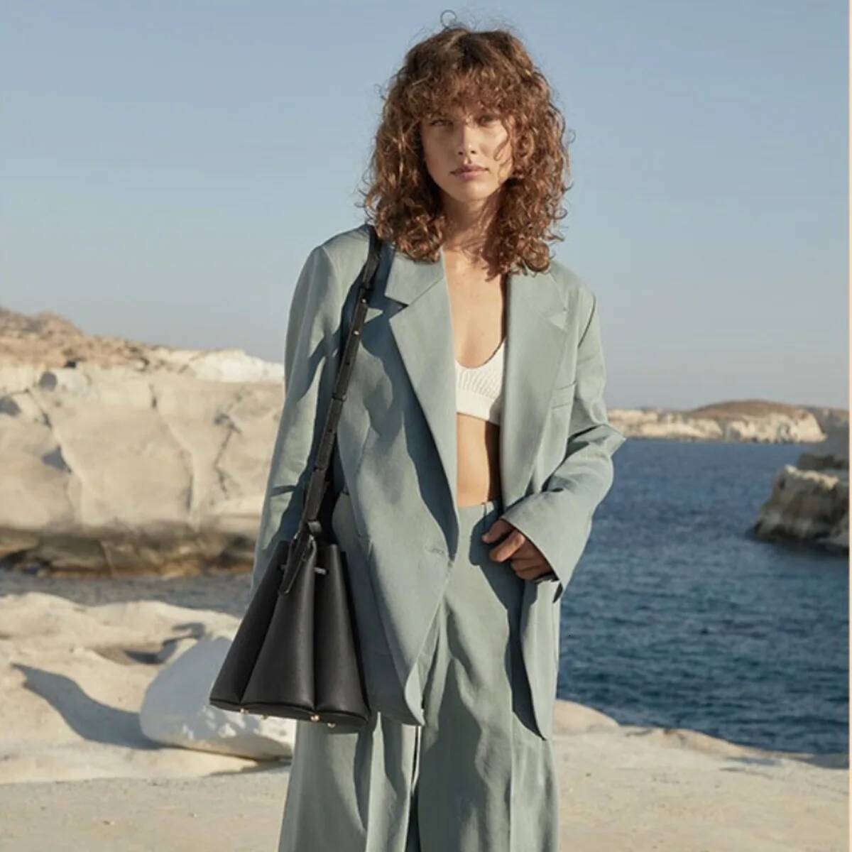 new drawstring fashion po niche design storage bag, stylish single shoulder crossbody handbag, petal versatile bag high-quality