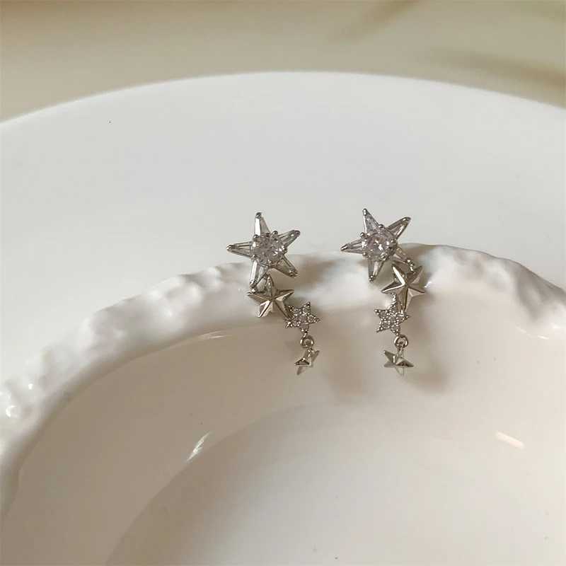 Shiny Zircon Star Tassel Earrings Women Korean Cute Elegant Pentagram Drop Earring Y2K Jewelry Wedding Y250812
