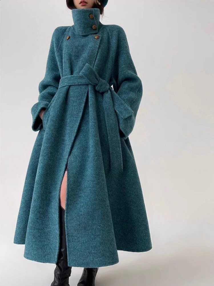 High-end Stand Collar Blue Woolen Overcoat for Women Elegant Long Jacket with Belt Female Temperament Fashion Streetwears 250805