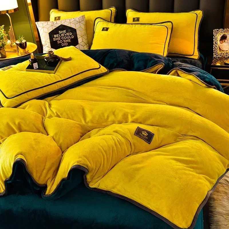 Luxury Milk Fleece Supper Ultra-thick Bedding Set Queen Size High End Warm Winter Duvet Cover Set Warmth Comforter Bedding Sets XJ250619