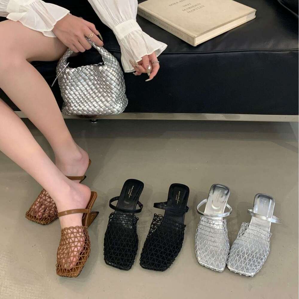 2025 Summer Fashion Casual Women's Breathable Black Woven Hollow Square Toe French Style Niche Designer shoe Wedge Slippers