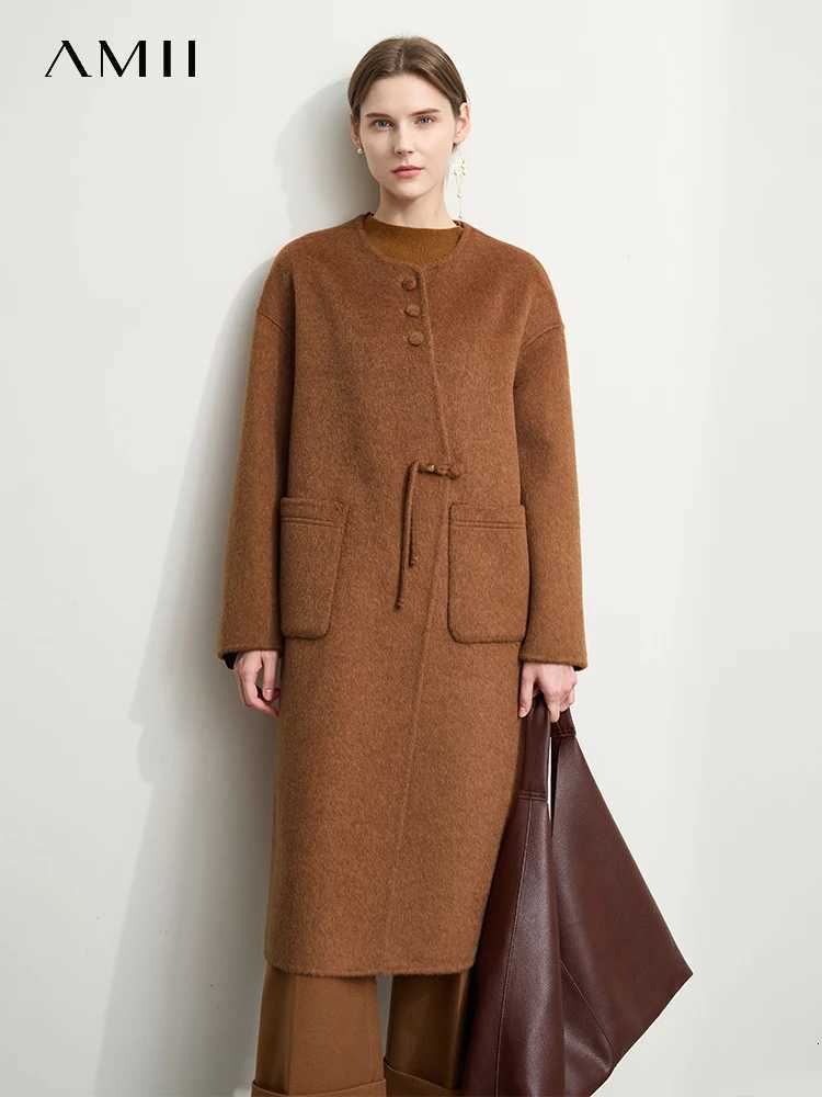 AMII Minimalist Neo-Chinese Woolen Camel Wool Double-Sided Coat for Women 2024 Winter Round Neck Female Loose Outerwear 12444124 Z250813