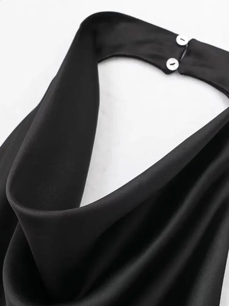 TRZA Women Fashion Satin Flowing Halterneck Tank Tops Sexy Backless With Button Female Camis Mujer 250804