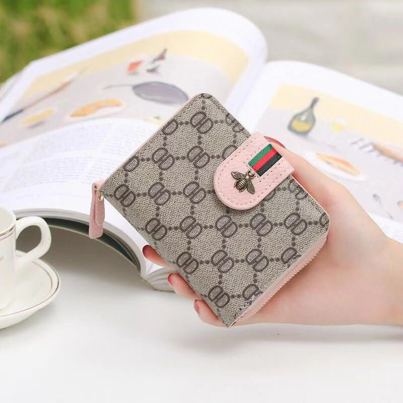 Designer Bag New Retro Casual Korean And Japanese Style Versatile Wallet Luxury Bag For Women Short Zipper Small Coin Purse Cute Ladies Wallet