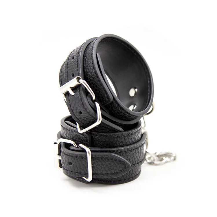 Adjustable Restraints PU Leather Handcuffs Wrist Ankle Cuffs Bondage Slave Neck Collar Hanging Buckle Link BDSM Sex Toys Couples XJ250813