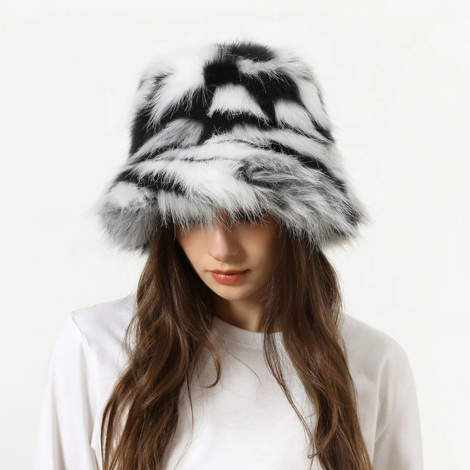 55-65cm Big Fluffy Faux Fur Bucket Hat For Women Men Winter Rainbow Color Warm Thick Plush Hat Party Panama Fisherman Cap 250808