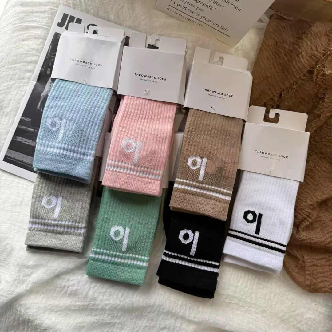 2025 5A new Throwback Aloness Sock Women Sport Sock Mens Sock Cotton Medium Tube Sock Four Seasons Comfy Classic Stretchy Aloness women clothes sets men