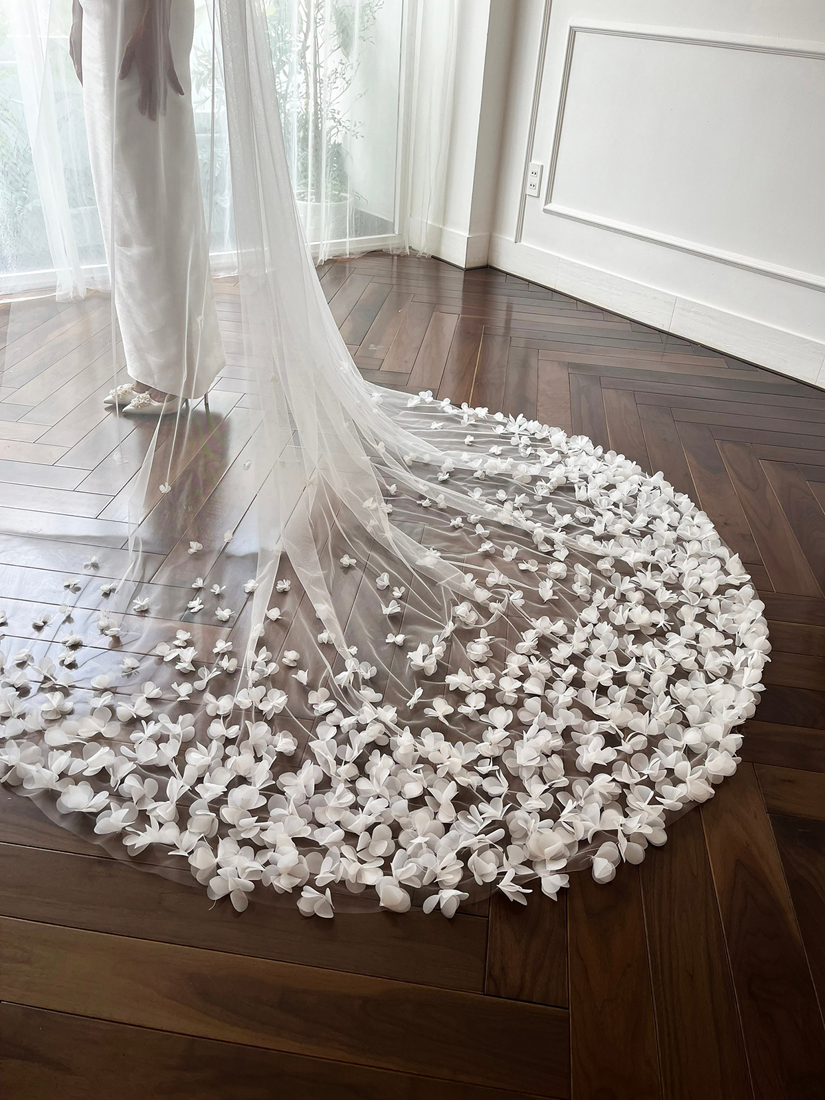 3D Flower Wedding Veil Cathedral Length White Ivory Long Exquisite Bridal Veils Tulle 1 Tier With Comb Bride Accessories Custom Made