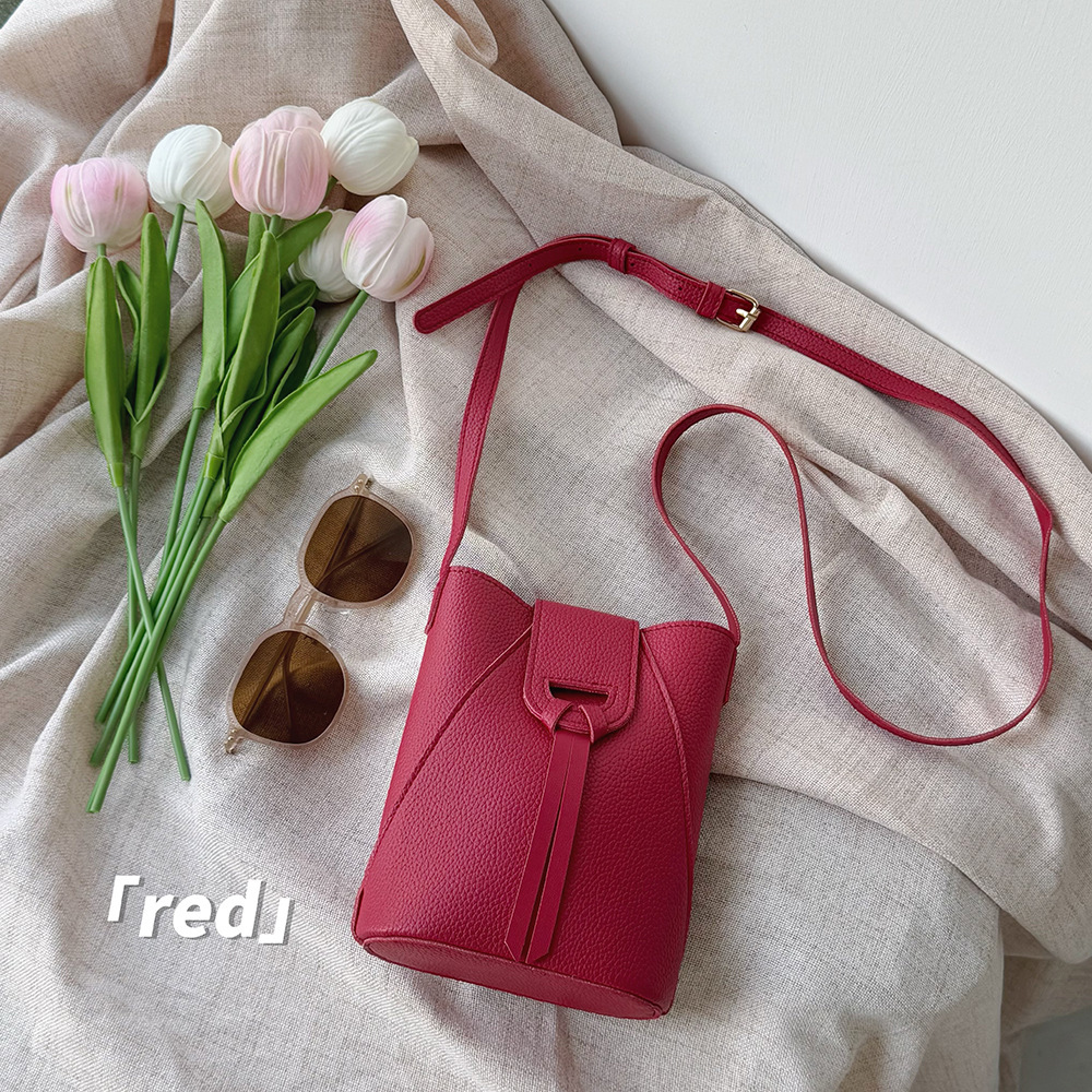 2025 New Vertical Phone Stylish Small Crossbody Cute Compact Lightweight Mini Bucket Bag ddmymarket