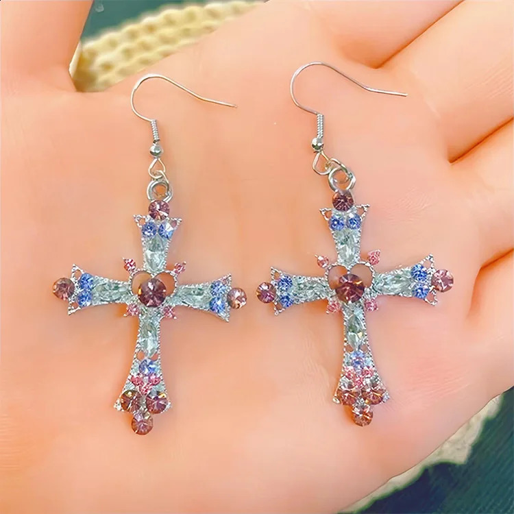 Gothic Pink Heart Cross Earrings Y2K Kpop Fashion Korean Style Earring for Women Grunge Egirl Earrings Jewelry Accessories 250812