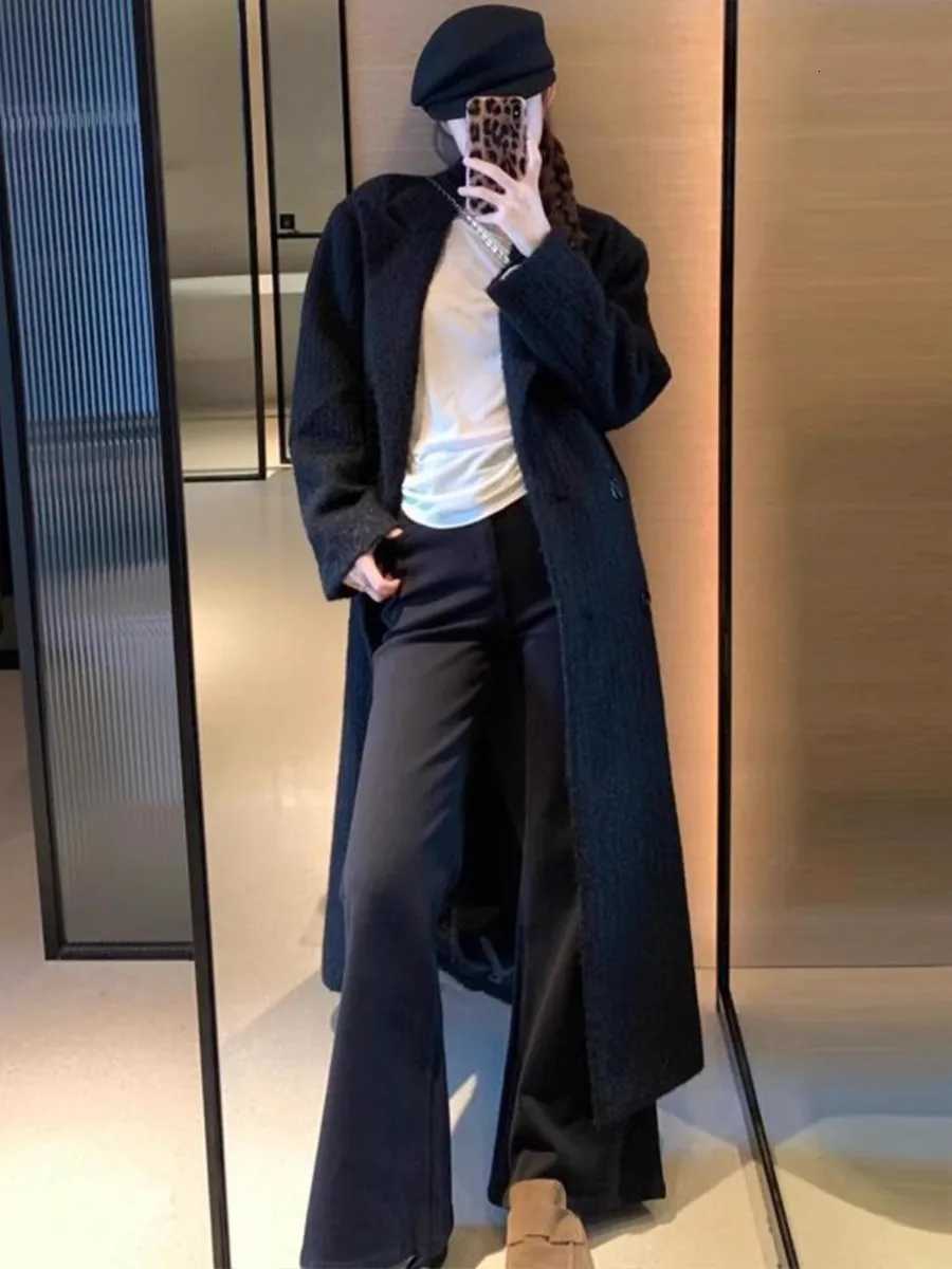 Mauroicardi Winter Extra Long Black Thickened Warm Soft Fluffy Wool Blends Coat for Women Double Breasted Chic Woolen Overcoat Z250813