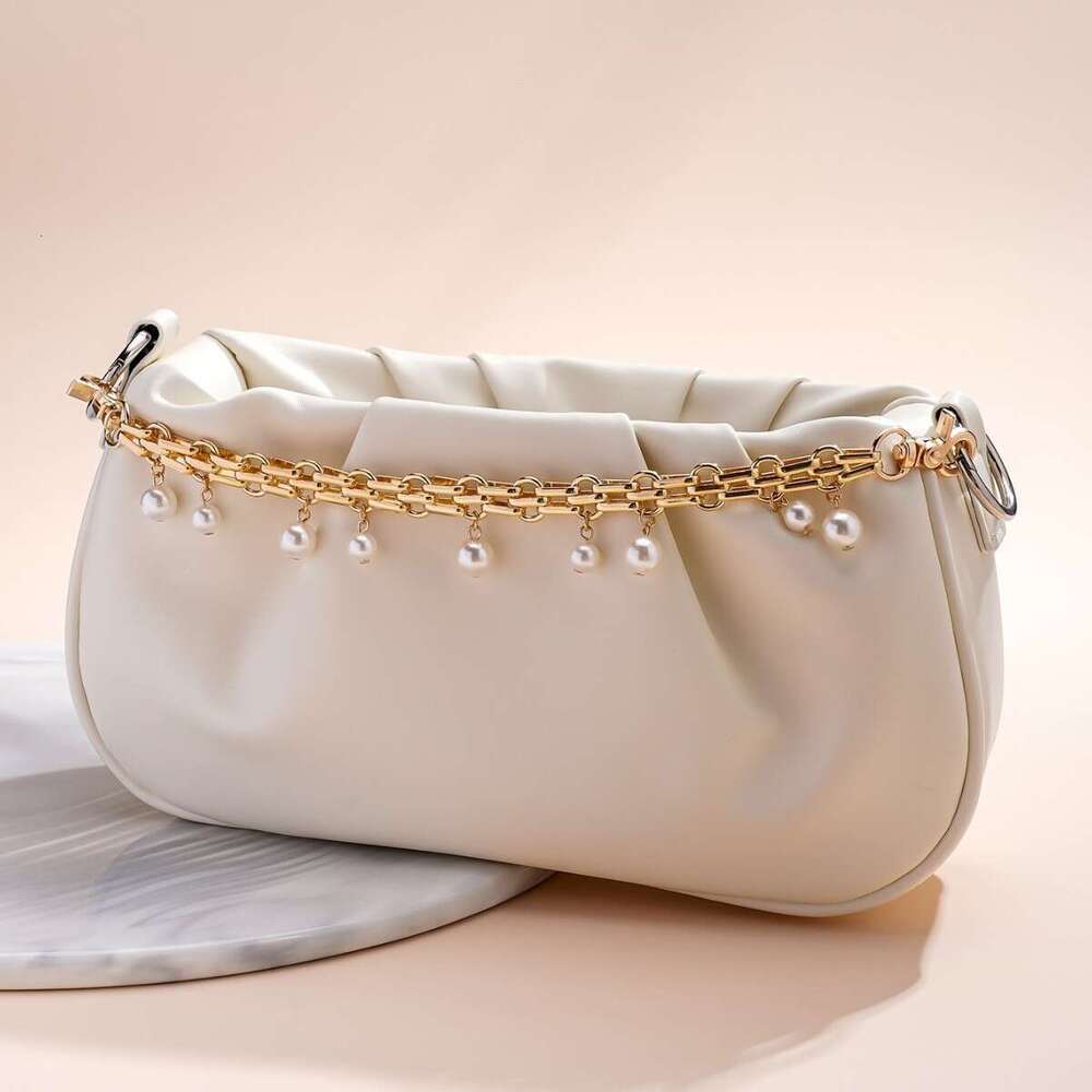 Hot Selling Metal Style Versatile Oil Drop Flower Pearl Wallet Crossbody Shoulder Bag Chain Pendant Accessory