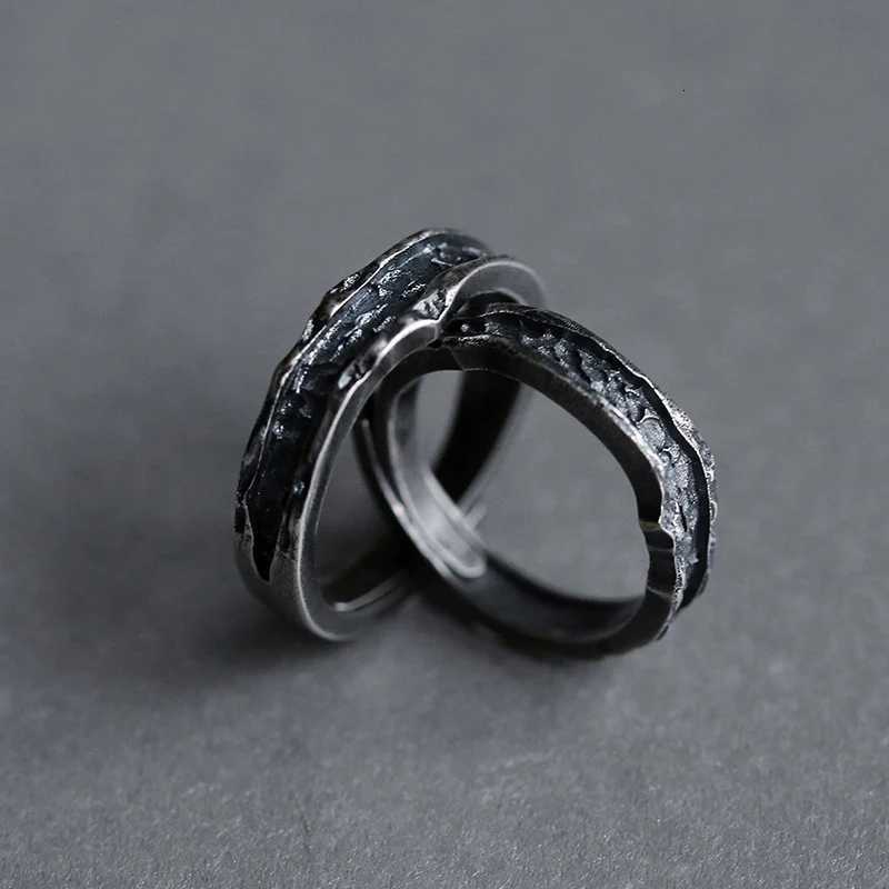 1 Pair New Trendy Abyss Couple Ring Simple Personality Cold Wind Ring Retro Old Student Men and Women Couple Ring Jewelry Gift W250812