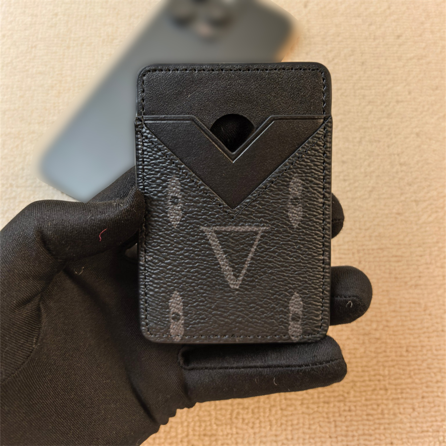 Designer Card Bag Magnetic Card Holders Business Open Card Clip Magnetic Card Bag Can Be Used Storage Credit ID Card Holder Pouch Classic