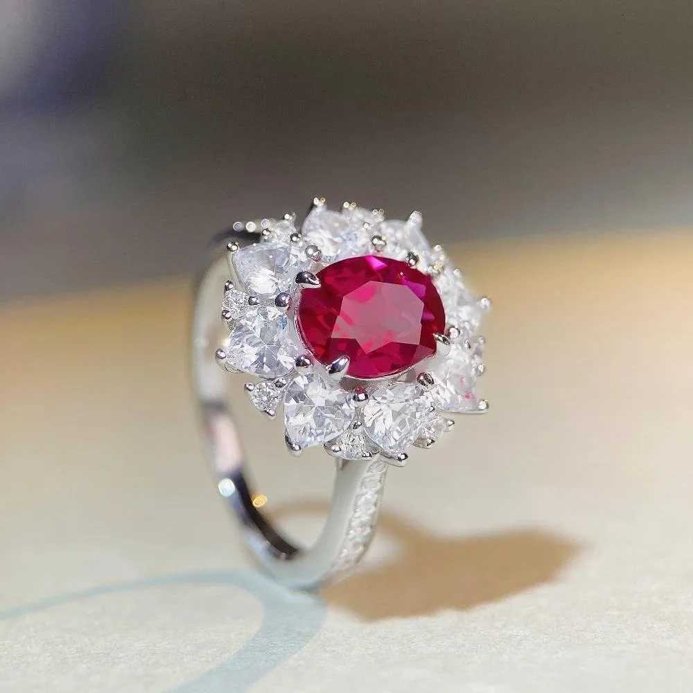 Luxury White Gold Solid Platinum PT950 Womens Diamond Ring Womens Red Diamond Ring Gift for Valentines Day W250812