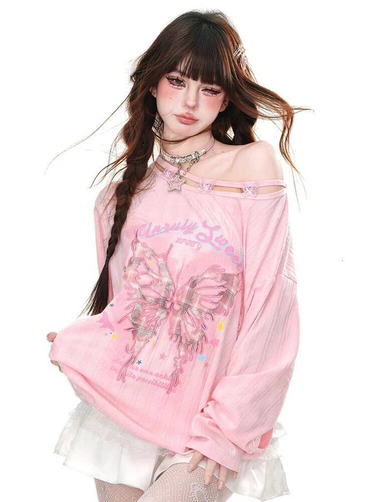 2025 street wear Bufferfly T-shirt women's loose hollow long sleeved retro T-shirt American sweet casual oversized design letter new top new desi