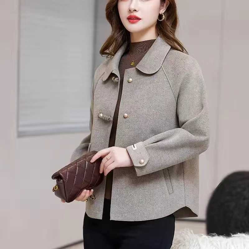 New Fashion Women Woolen Coat Autumn Winter Loose Double-Sided Cashmere Short Wool Coat Female Outerwear Ladies Jacket Tops Z250813