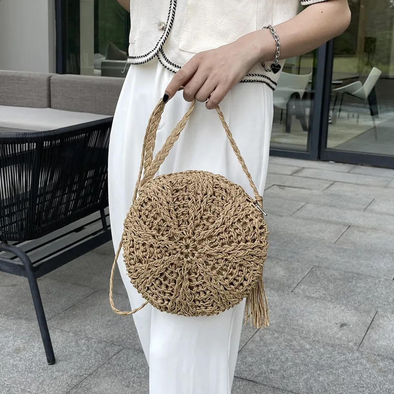 Summer Straw Shoulder Bags For Women Handmade Tassel Beach Travel Crossbody Bags Female Rattan Woven Clutch Handbag Purse 250809