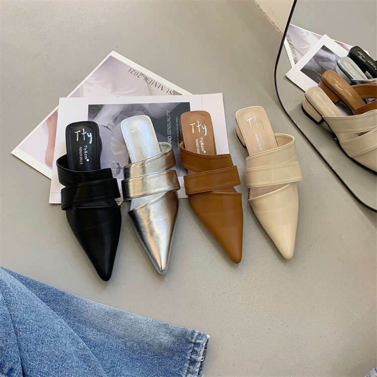 Tty Pointed Fashion Designer shoe Closed Toe Half Slippers 2025 Summer Korean Style Backless Single Shoes Thick Low Heel Hollow Out Sandals