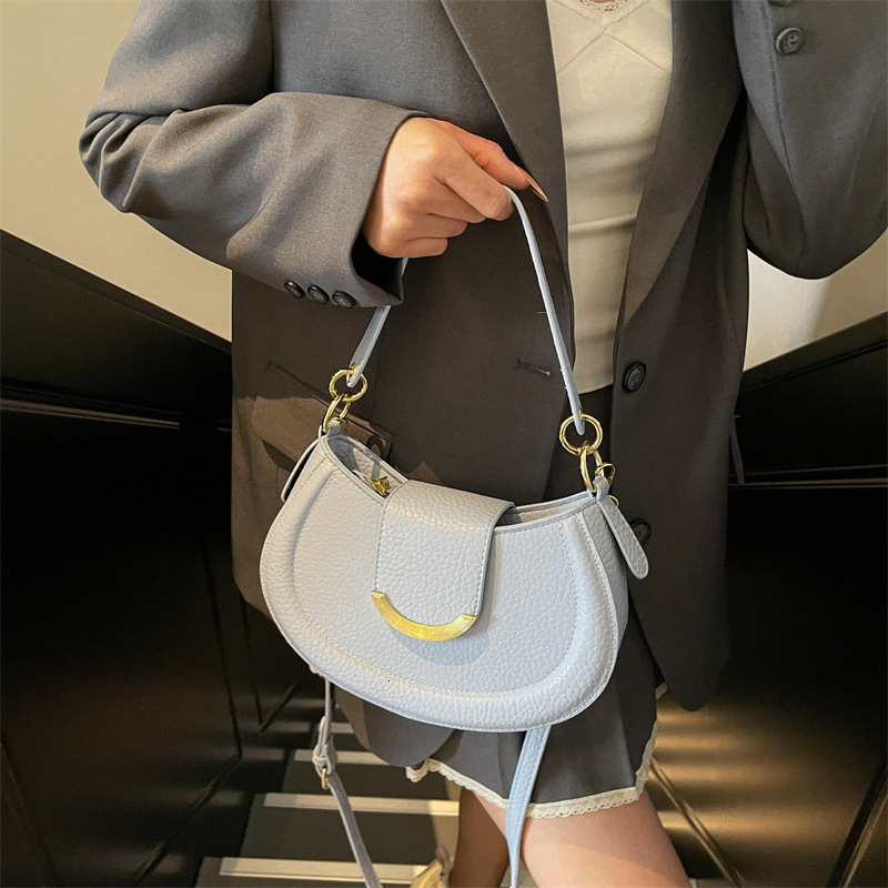 2025 New Saddle Bag Fashion Trend Crossbody Bag Designer Single Shoulder Underarm Bag